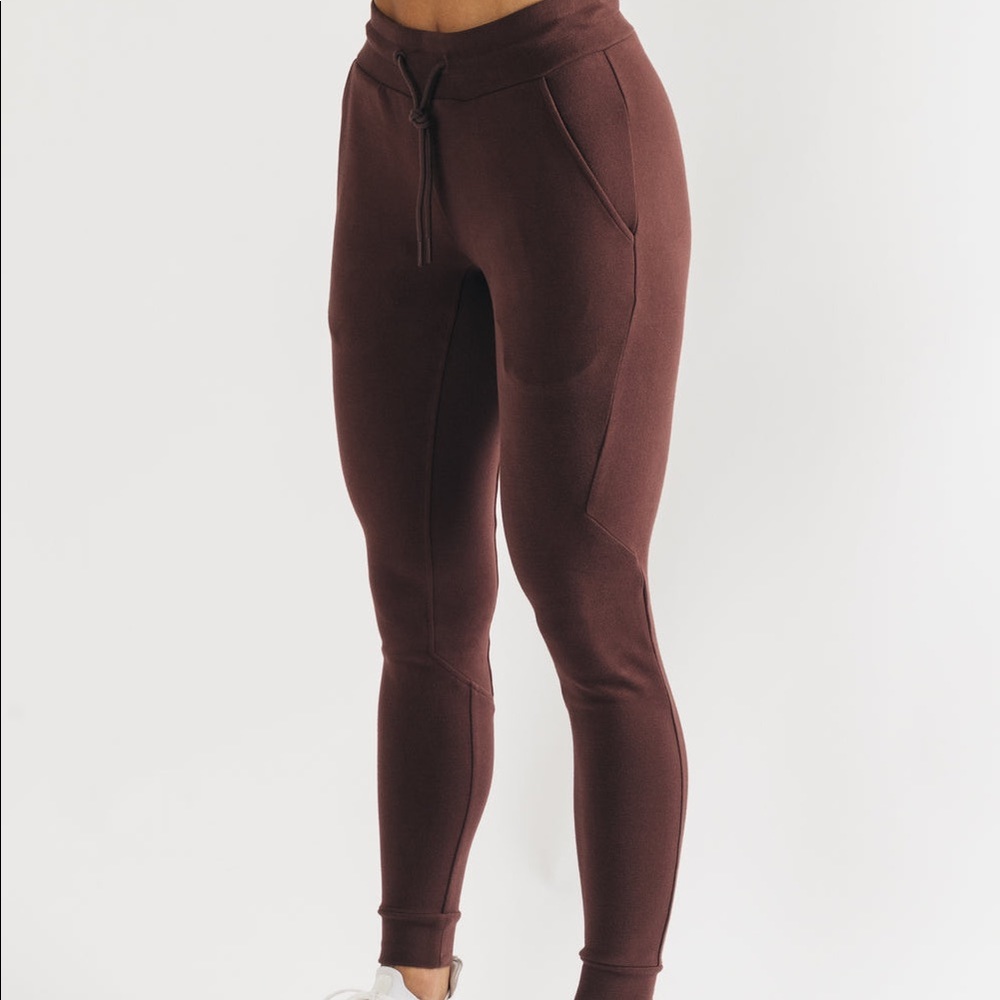 Alphalete Identity Jogger